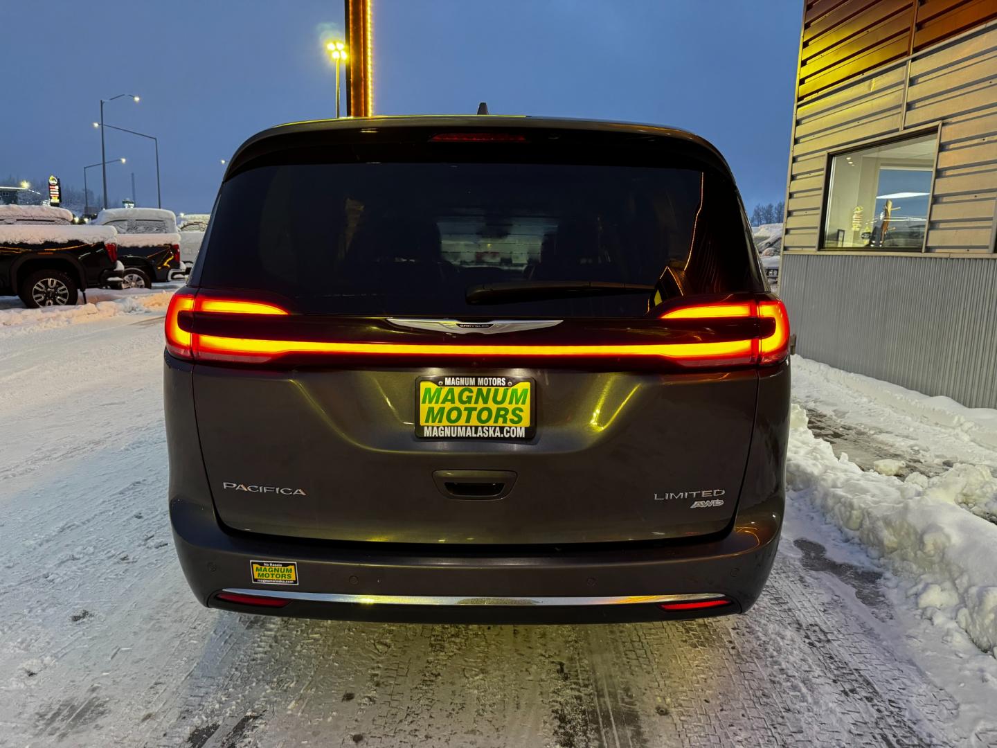 2021 Gray /Black Chrysler Pacifica LIMITED (2C4RC3GG6MR) , located at 1960 Industrial Drive, Wasilla, 99654, (907) 274-2277, 61.573475, -149.400146 - Photo#4